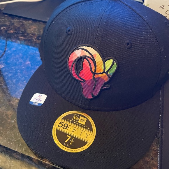 LA Rams hat - Picture 1 of 2